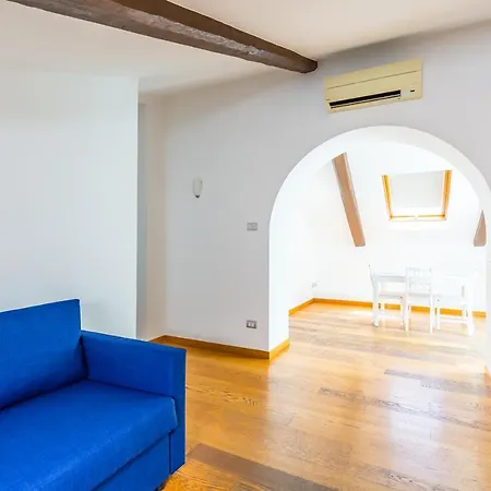Attico al Duomo by Napoliapartments-3
